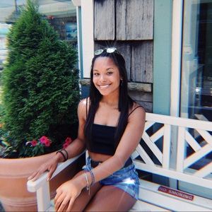 Meet your Posher, Sierra